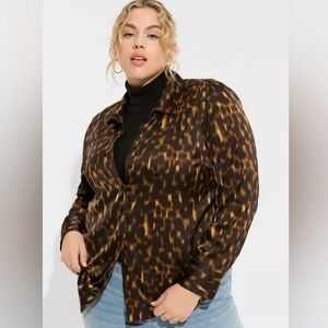 0X • Torrid •  Madison Satin Button-Up Long Sleeve Shirt